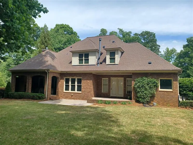 Home in the Triangle NC area with after photos of a new roof